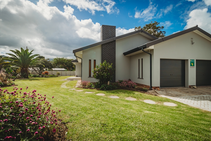 3 Bedroom Property for Sale in Denver Park Western Cape
